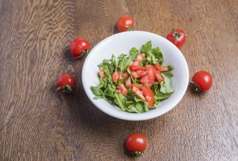 Salatalar Roka Salata  120 g    80-180 kcal Ceviz
