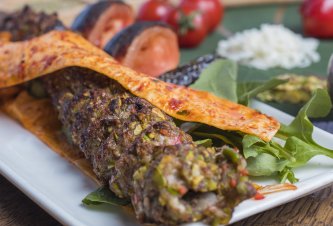 Kebaplar Fıstıklı Kebap 180 g 800-1000 kcal Antep fıstığı 