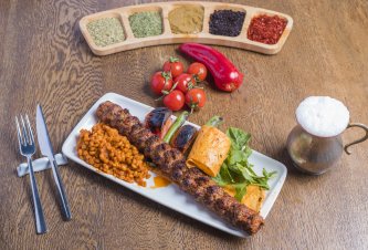 Kebaplar Adana Kebap   130g   700-900 kcal Alerjen içermez
