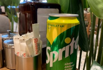 İÇECEKLER Sprite 330 cc 120-140 kcal Alerjen içermez