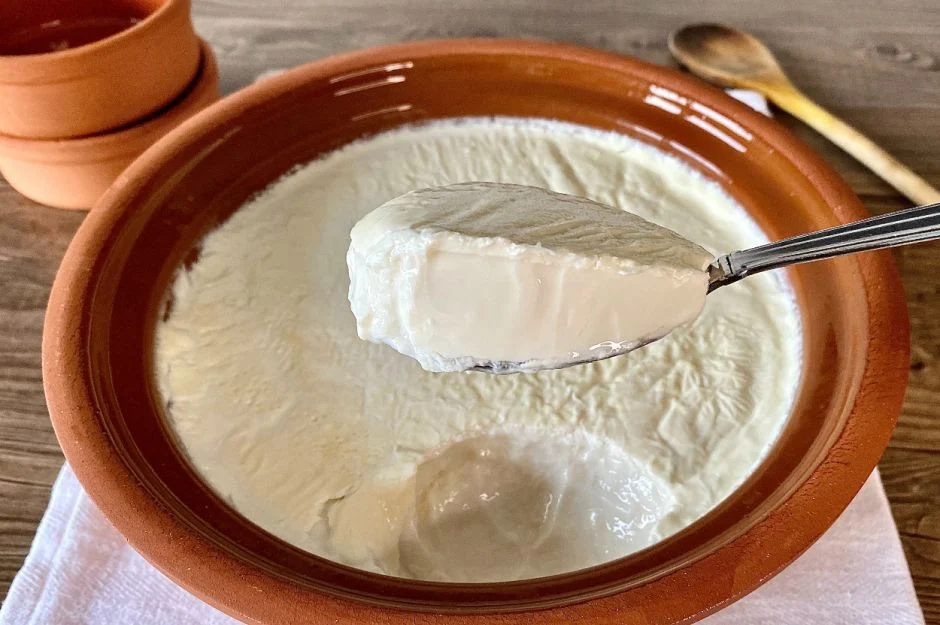 MEZELER Yoğurt 80-150 kcal Süt ve süt ürünleri